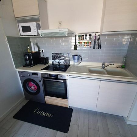 Appartement Cosy Proche De L'Aeroport T R A N S F E R T Sur Demande Saint-Denis Exterior photo